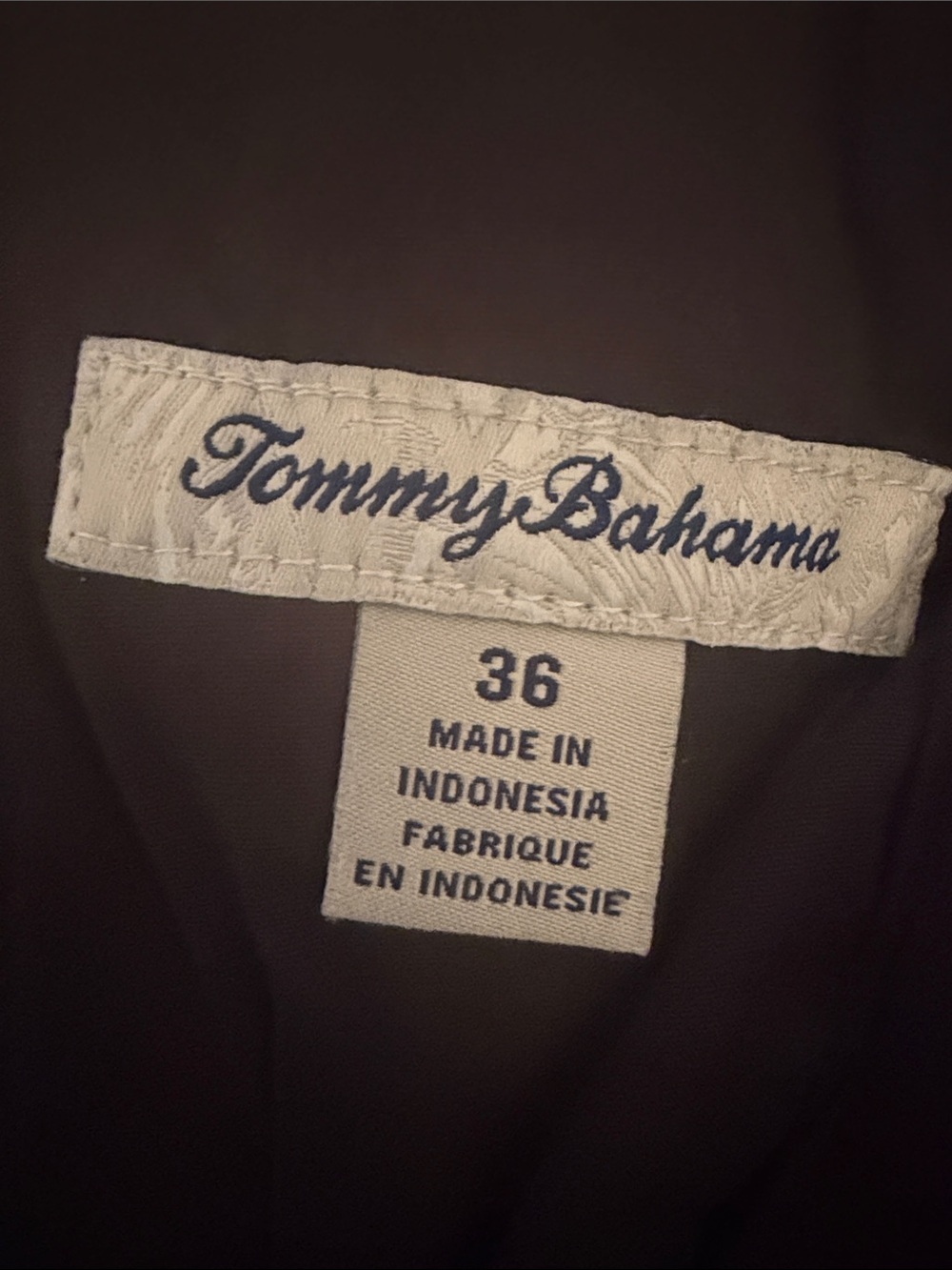 Tommy Bahama Navy Flat-Front Cotton Shorts 38 - Picture 2 of 6